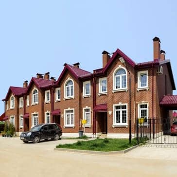 ТАУНХАУС ВИКТОРИЯ